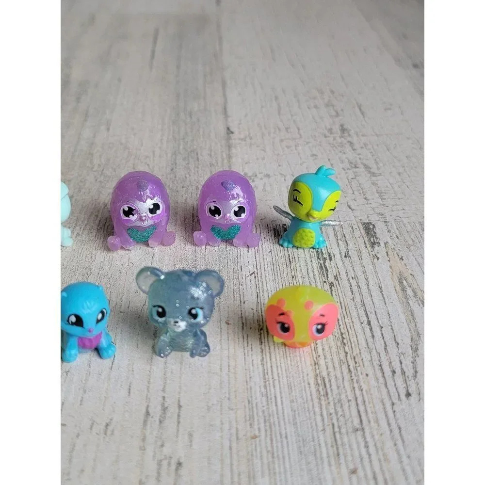 Hatchimals colleggtibles dog cat bear bug toy figure‎ set